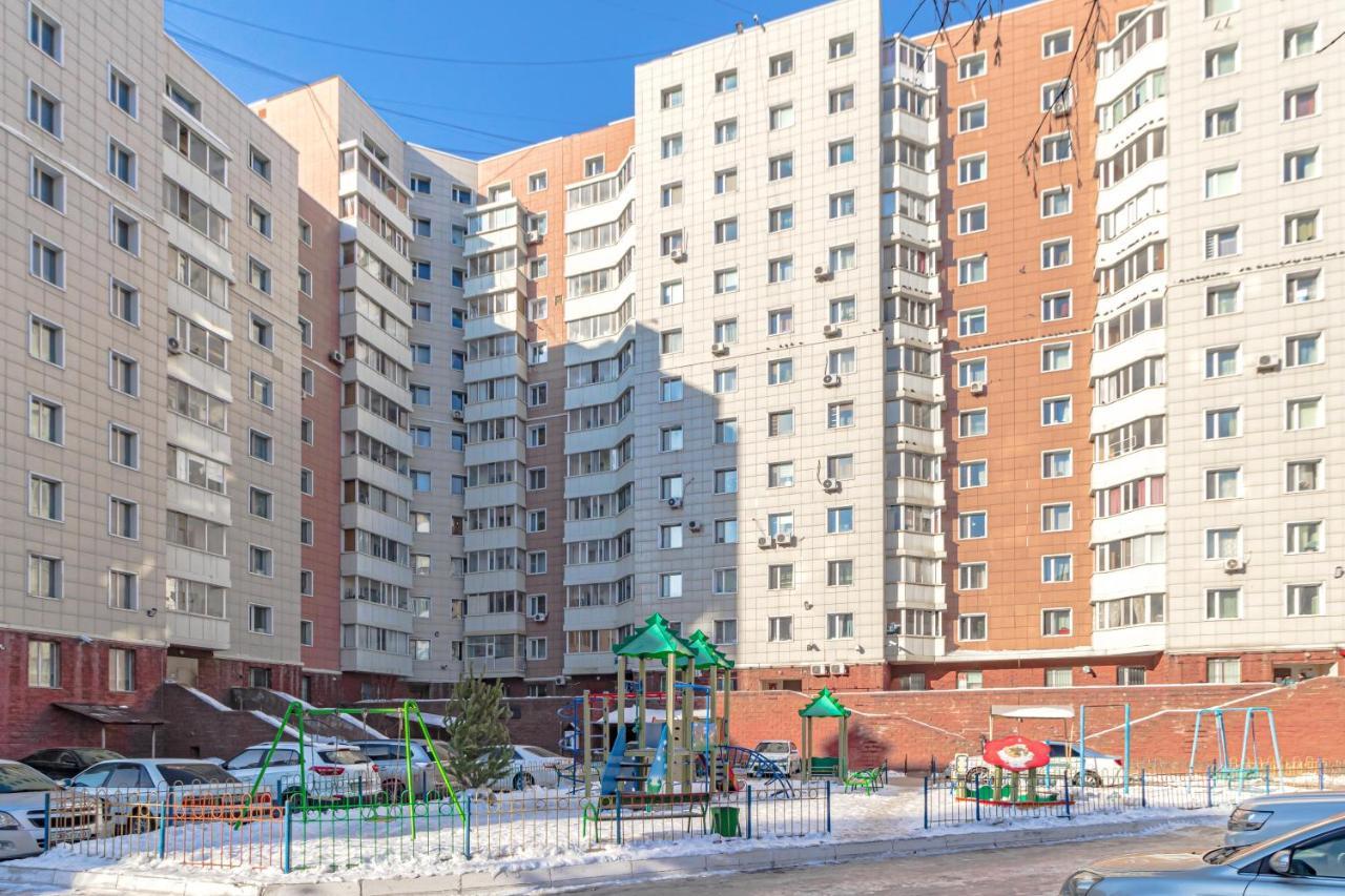 Cosy flat Apartamento Astana Exterior foto